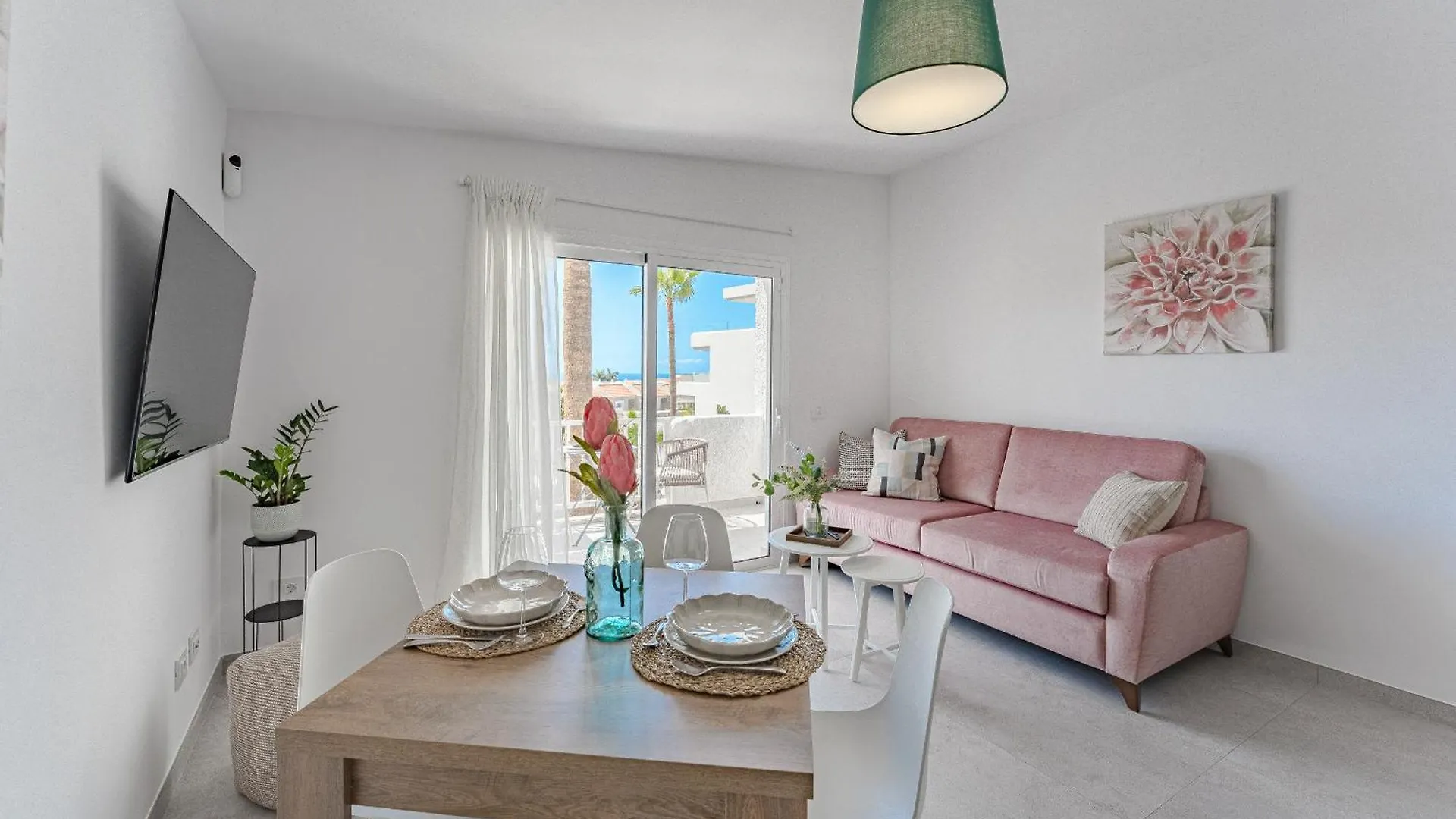 1Bdr Seaview Apartment In Costa Adeje  아데제